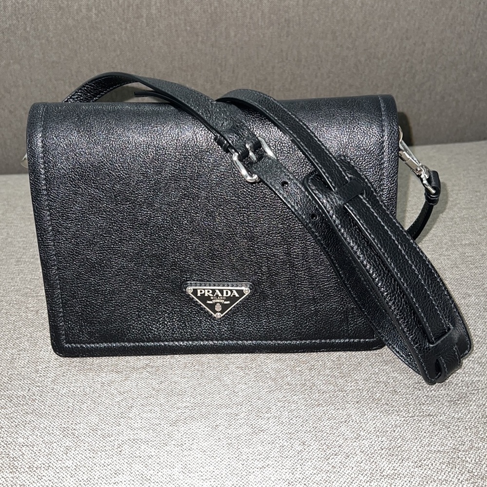 Prada Glace Calf Pattina Leather Crossbody-Color:Nero-Authentic-EUC